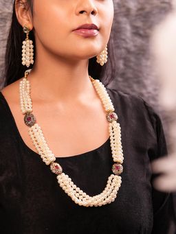 BINNI - Semi-Precious Pearl Necklace