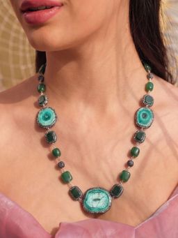 BINNI - Estelle Mother Pearl Natural Stones Long Necklace Set