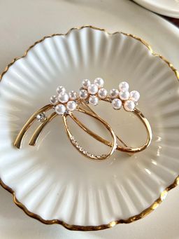 AMOSSH - Yeta Pearl Studded Brooch