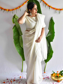Sundarii - Puikali Georgette Jacquard Stripes Zari Saree
