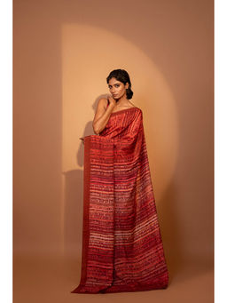 UNALLUME BY NISHA - Urban Reflections Silk Saree with Unstitched Blouse - Red