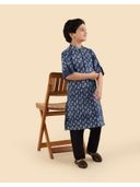 Navy Blue color option, Currently selected