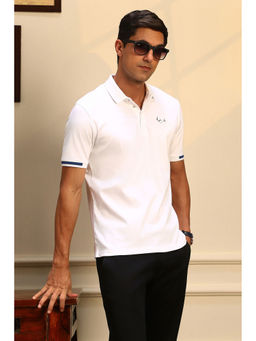 Peter England - White Solid Regular Fit Polo T-Shirt