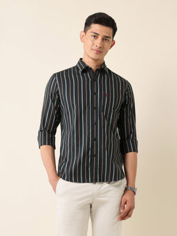U.S. POLO ASSN. - Green Stripes Tailored Fit Shirt