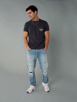 American Eagle - Black Solid Regular Fit T-Shirt