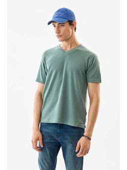 Snitch - Men Green Polyester Blend Textured Regular Fit T-Shirt