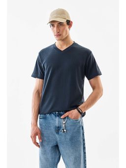 Snitch - Men Navy Blue Polyester Blend Textured Regular Fit T-Shirt