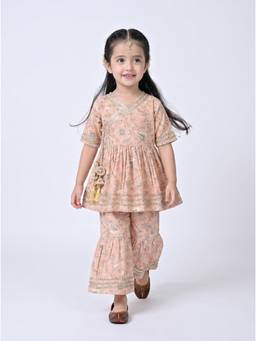 Bella Moda - Girls Peach Printed Cotton Kurta with Sharara