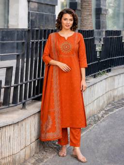 Aaghnya - Women's Orange Viscose Rayon Printed Straight Kurta with Pant and Dupatta