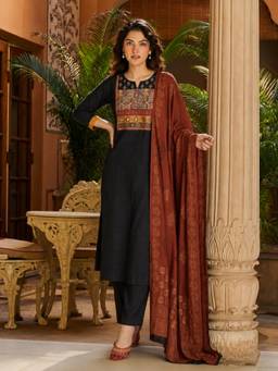 Aaghnya - Women's Black Viscose Rayon Solid Straight Kurta with Pant and Dupatta