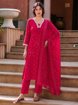Aaghnya - Women's Pink Viscose Rayon Printed A-Line Kurta with Pant and Dupatta