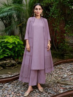 Aaghnya - Women's Purple Viscose Rayon Solid Straight Kurta with Pant and Dupatta
