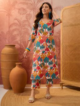 Aaghnya - Women's White Viscose Rayon Floral Print Straight Kurta with Pant and Dupatta