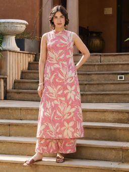 Aaghnya - Women's Pink Viscose Rayon Printed Straight Kurta with Palazzo
