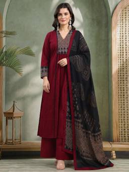 Aaghnya - Women's Red Viscose Rayon Printed Straight Kurta with Palazzo and Dupatta