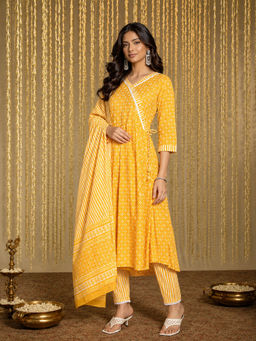 KVS FAB - Yellow Printed Cotton Kurta and Pant with Dupatta
