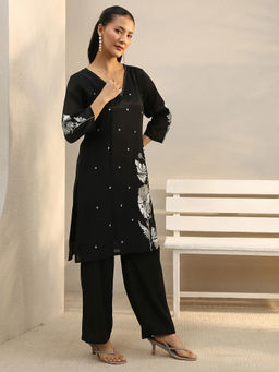 Libas - Black Floral Embroidered Straight Kurta With Solid Pant