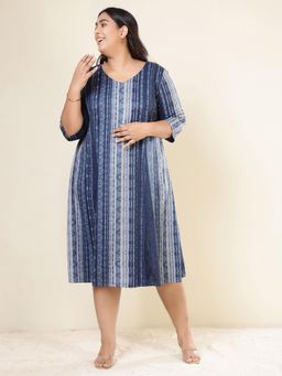 Amydus - Plus Size Blue Vertical Stripe Snugweave Winter Midi Dress