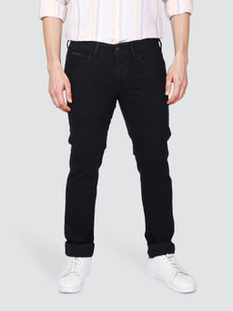 Wrangler - Men Black Skanders Slim Fit Low Rise Jeans