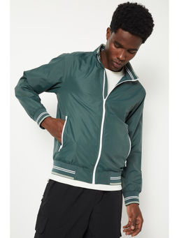 max - Men Solid Bomber Jacket