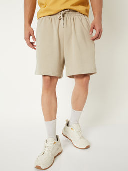max - Men Beige Side Striped Shorts