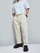 Off White color option, Sold out, Currently selected