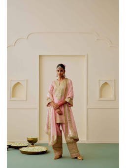 Gopi Vaid - Evaara Pink Kurta with Salwar and Dupatta