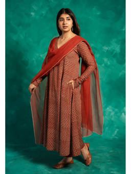 The Indian Ethnic Co. - Huma Red Bagru Cotton Kali Anarkali Kurta