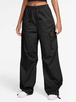 Nike - Women Sportswear Loose Mid-Rise Utility Cargo Trackpant