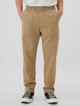 GAP - Men Regular Fit Mid-Rise Pant