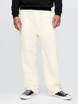 GAP - Men Loose Fit Mid-Rise Pant
