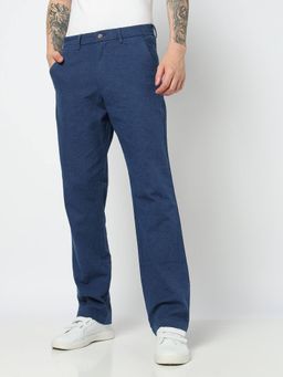 GAP - Mid-Rise Regular Fit Men Chinos