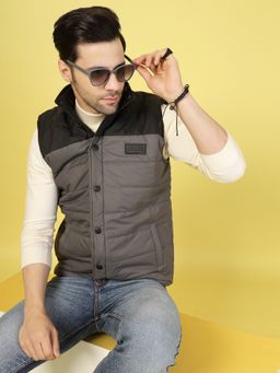 RIGO - Men Charcoal Colorblock Sleeveless Puffer Jacket