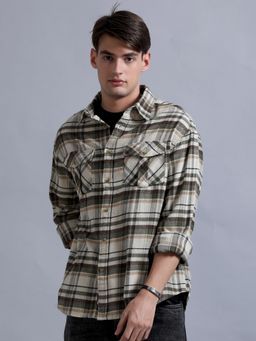 SILISOUL - Men Beige Relaxed Fit Checked Cotton Shirt