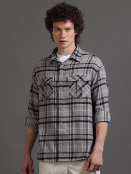 SILISOUL - Men Grey Relaxed Fit Checked Cotton Shirt