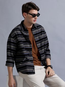 SILISOUL - Men Black Relaxed Fit Striped Cotton Shirt