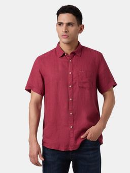 Pepe Jeans - Maroon Solid Men Short Sleeve Regular Shirt