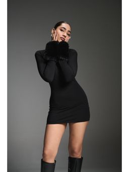 IT GIRL - Papp-Ed Black Dress