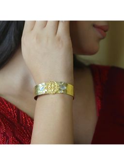 Amaltaas - Sitara Kundan Broad Cuff