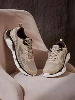 Campus - Buzzy Men Beige Running Shoes