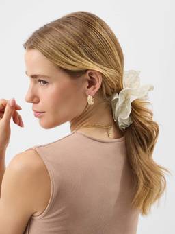 Accessorize London - Oversized Broderie Hair Scrunchie