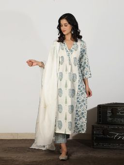 Spring Soul - Off White A-Line Kali Mughal Printed Kurta with Pant and Dupatta