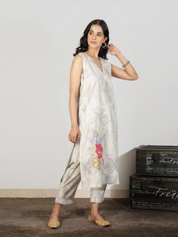 Spring Soul - Grey Floral Colourful Applique Embroidery Kurta with Pant