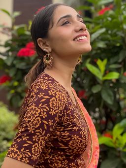 BINDIGASM'S ADVI - Khwaab Printed Jacquard Stretchable Slip On Blouse