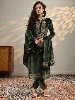 Libas - Women's Olive Yoke Design Velvet Straight Kurta With Pant & Dupatta