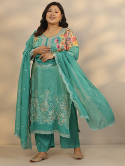 Extra love by Libas - Women's Blue Printed Crepe Straight Kurta With Pant & Dupatta