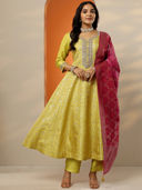 Yellow color option, Currently selected