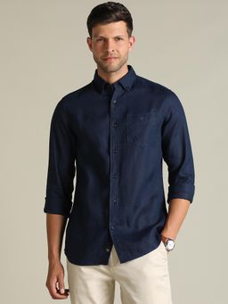 Dockers - Men Solid Blue Classic Fit Shirt