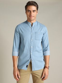 Dockers - Men Solid Blue Classic Fit Shirt