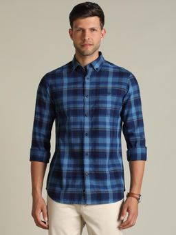 Dockers - Men Checked Blue Classic Fit Shirt